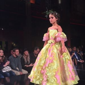 Wanda Beauchamp designs Gown from Puerto Rico
